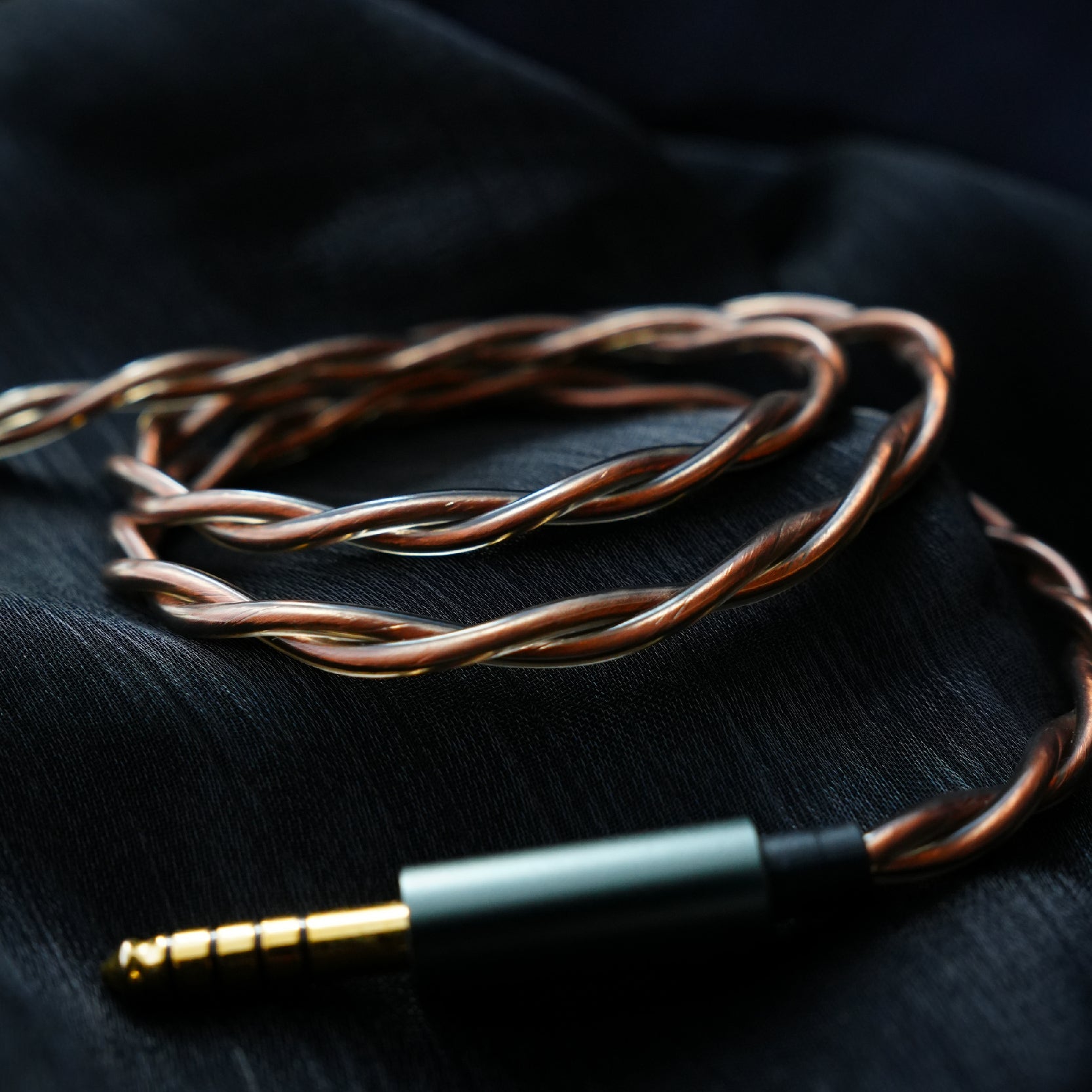 TANGZU Du Fu 2 Hybrid IEM | Titanium Dynamic + Dual Balanced Armature | Ebony & Brass Housing