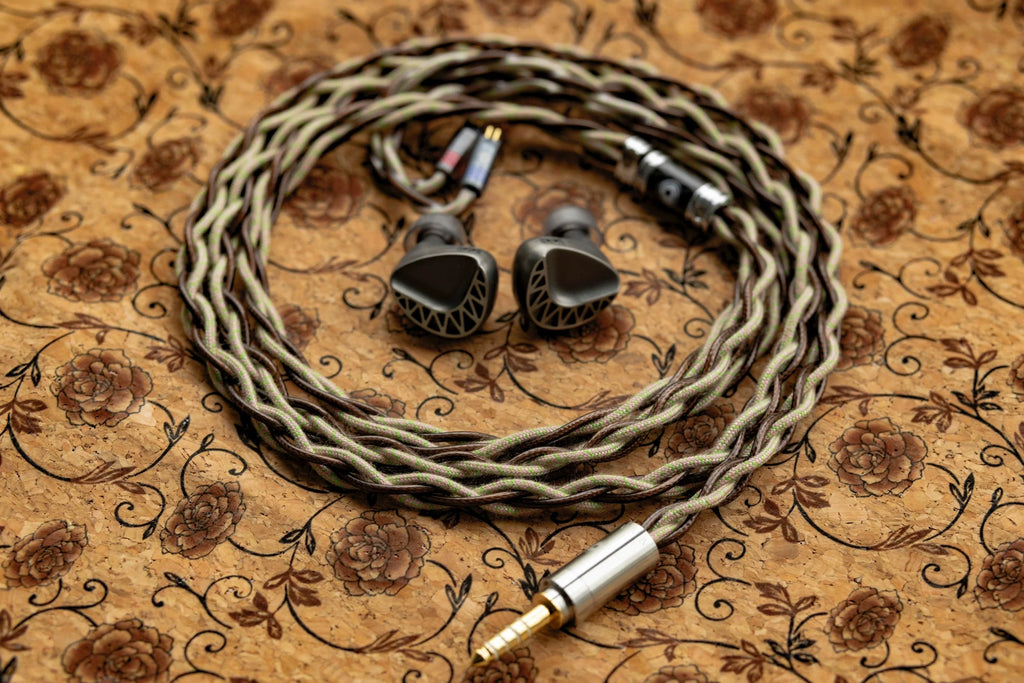 Xone [Custom Blend] Series Earphone Cable – FWW, Crescent Moon II, Raven, Z1R, Mirage Custom Edition