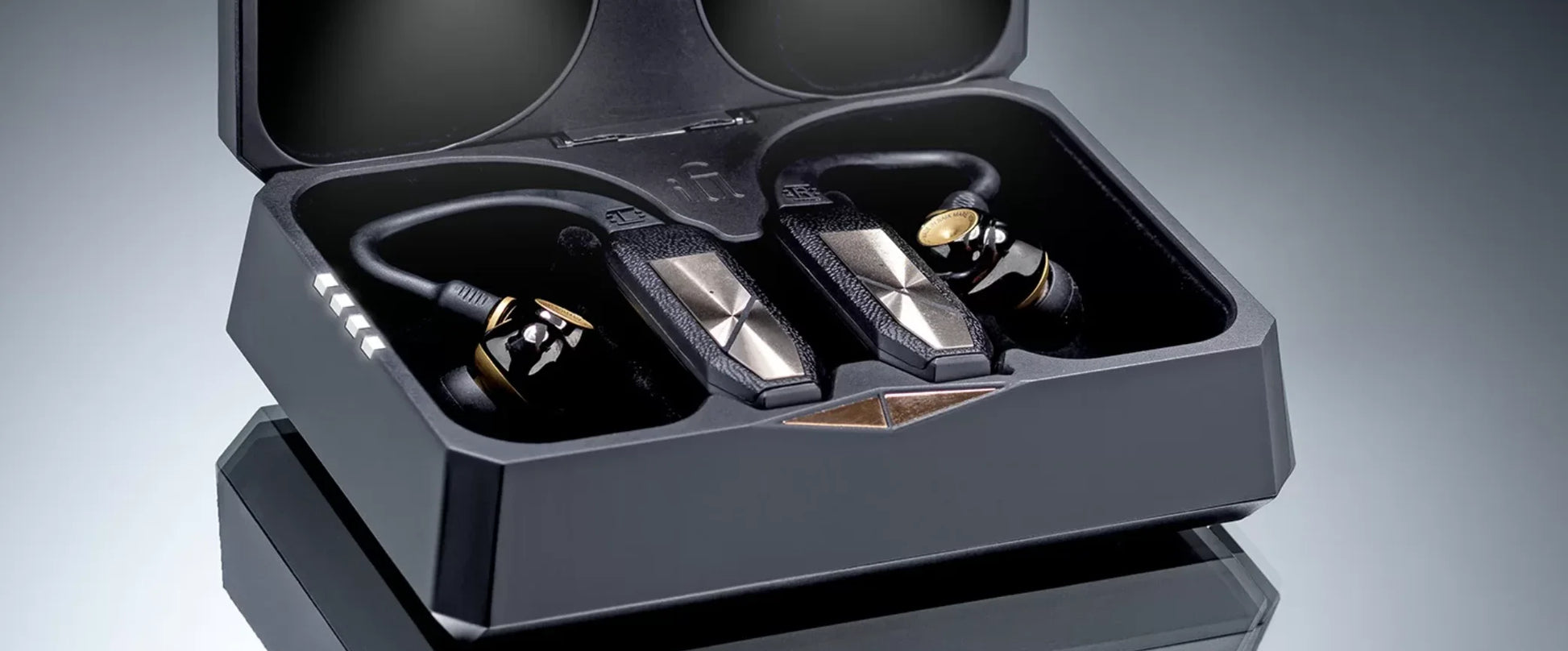 iFi GO pod Wireless Bluetooth DAC & Headphone Amplifier – Wearable HD DAC, Convert MMCX IEMs to True Wireless