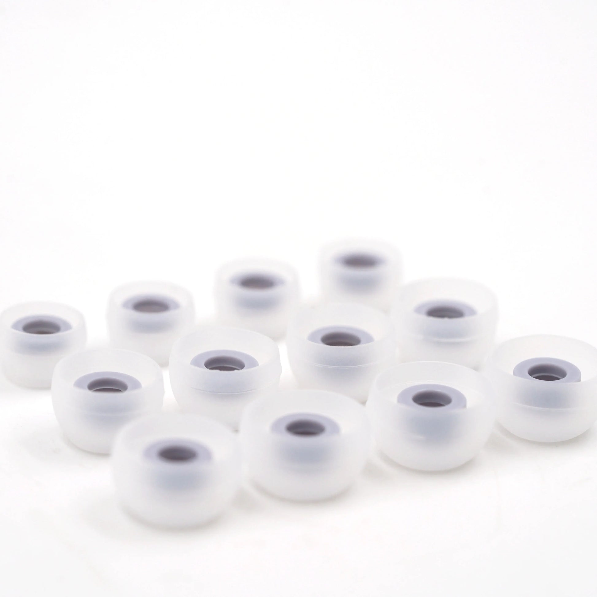 BQEYZ Replacement Eartips – Soft Silicone Tips for Cloud, Winter & Wind