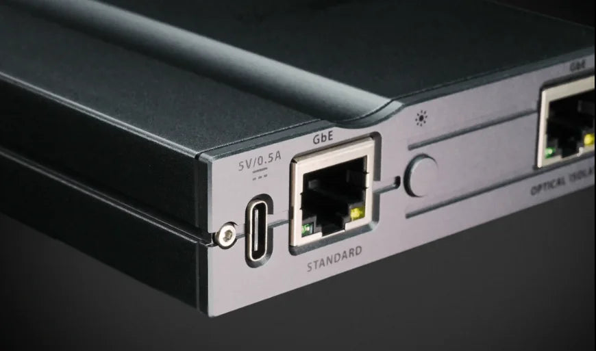 iFi LAN iPURIFIER PRO - Optical Ethernet Noise Filter