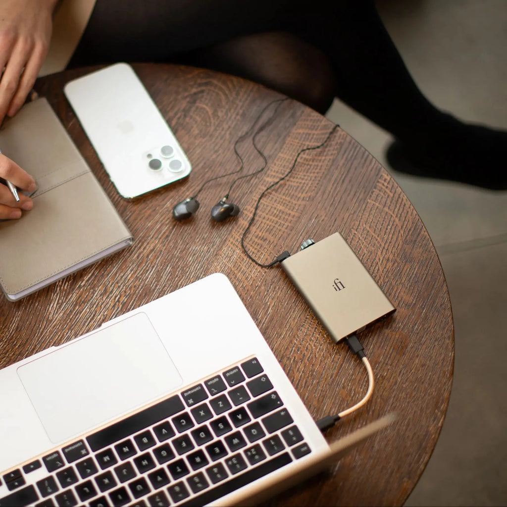 iFi hip-dac 3 Portable USB DAC & Headphone Amplifier – XMOS Hi-Res DAC, Balanced USB-C, MQA, DSD