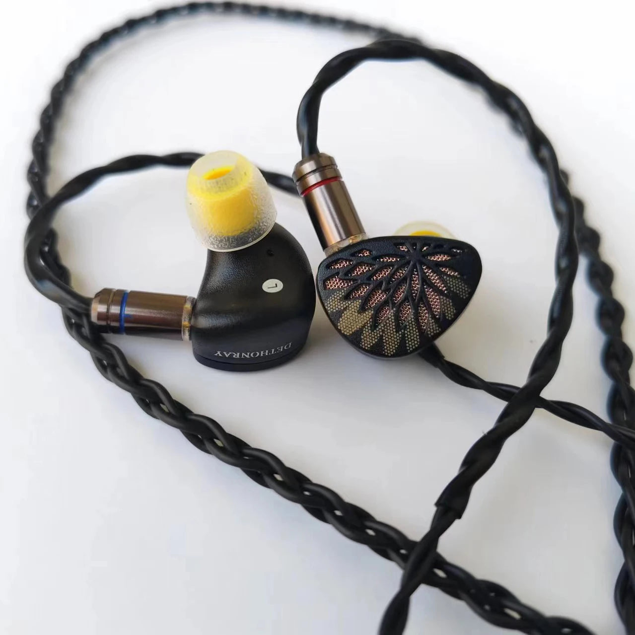 TANGZU Yu Xuan Ji IEM – Open-Back 10mm Topology Dynamic Earphones