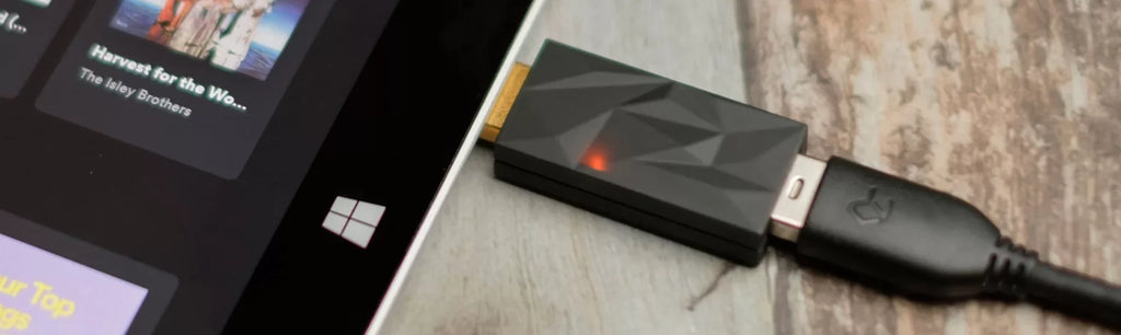 iFi iSilencer+ USB Noise Filter – Signal Jitter Reduction, Balanced Power, SuperSpeed Transmission