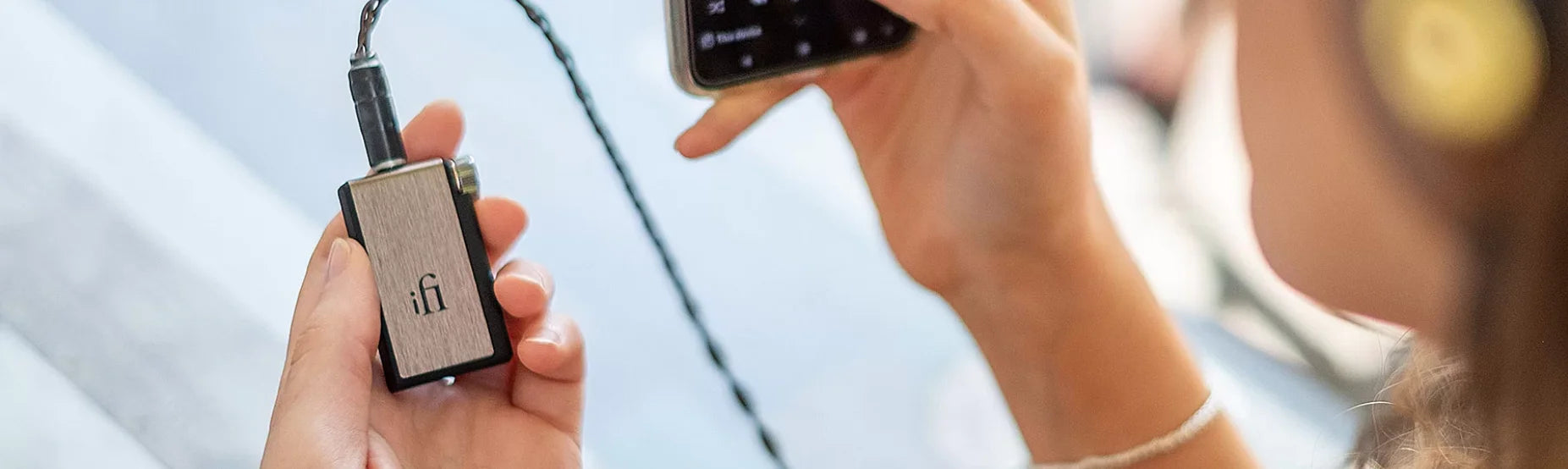 iFi Go Blu Portable Bluetooth DAC/Amp - aptX Adaptive Hi-Fi Headphone Amplifier