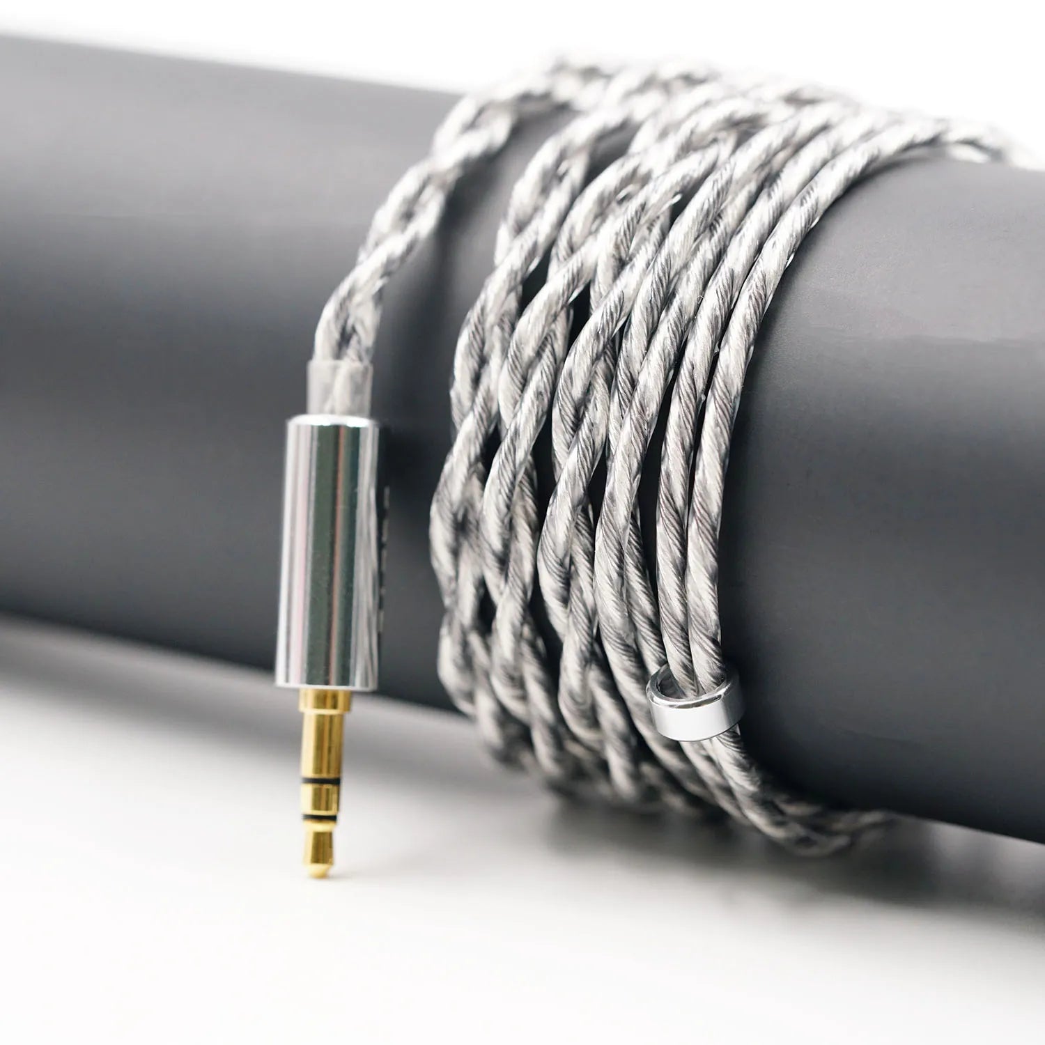 BQEYZ Wind Silver-Plated Single Crystal Copper IEM Upgrade Cable
