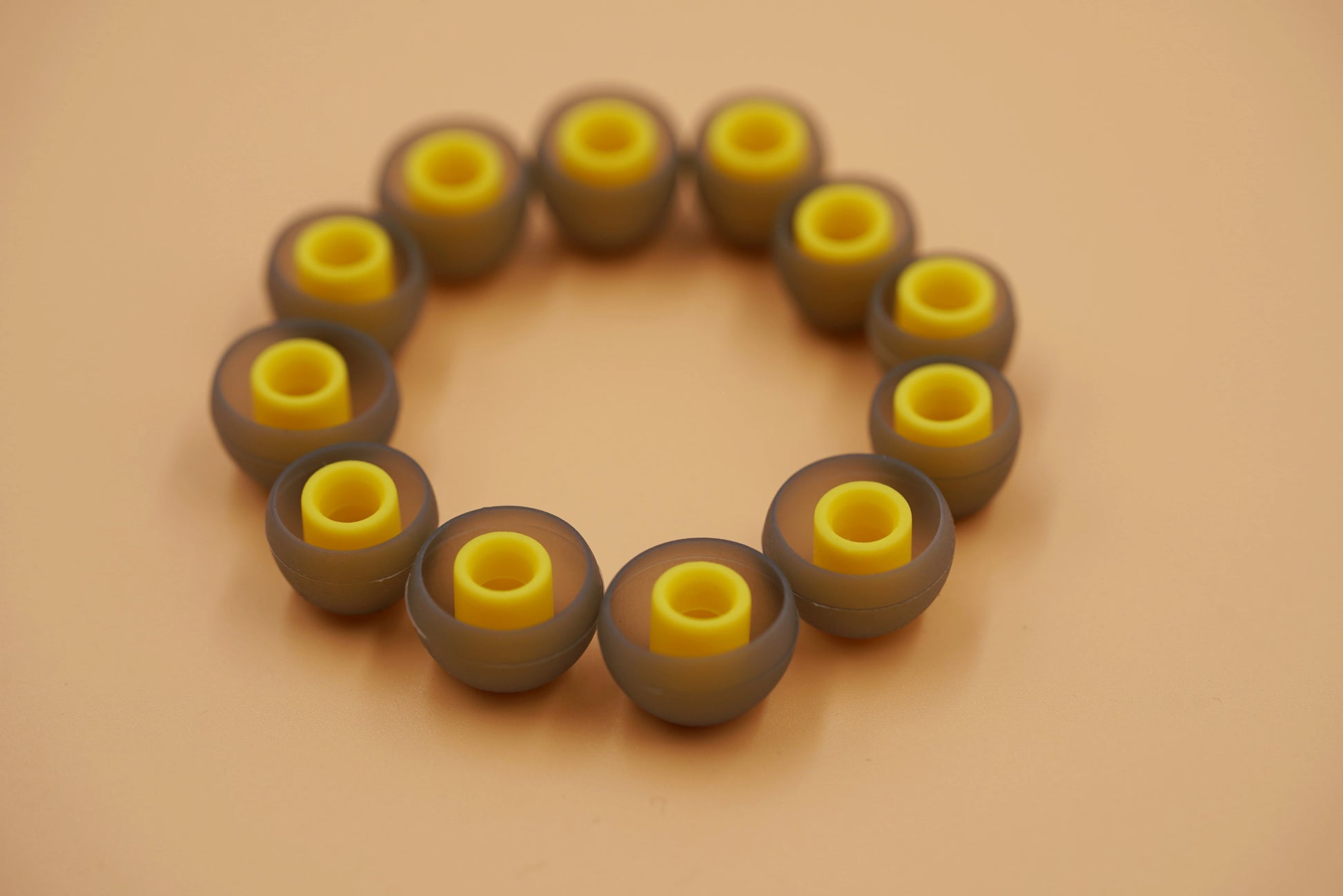 BQEYZ T7 Winter Ultra Eartips – Yellow Silicone Replacement Tips 3/6 Pairs