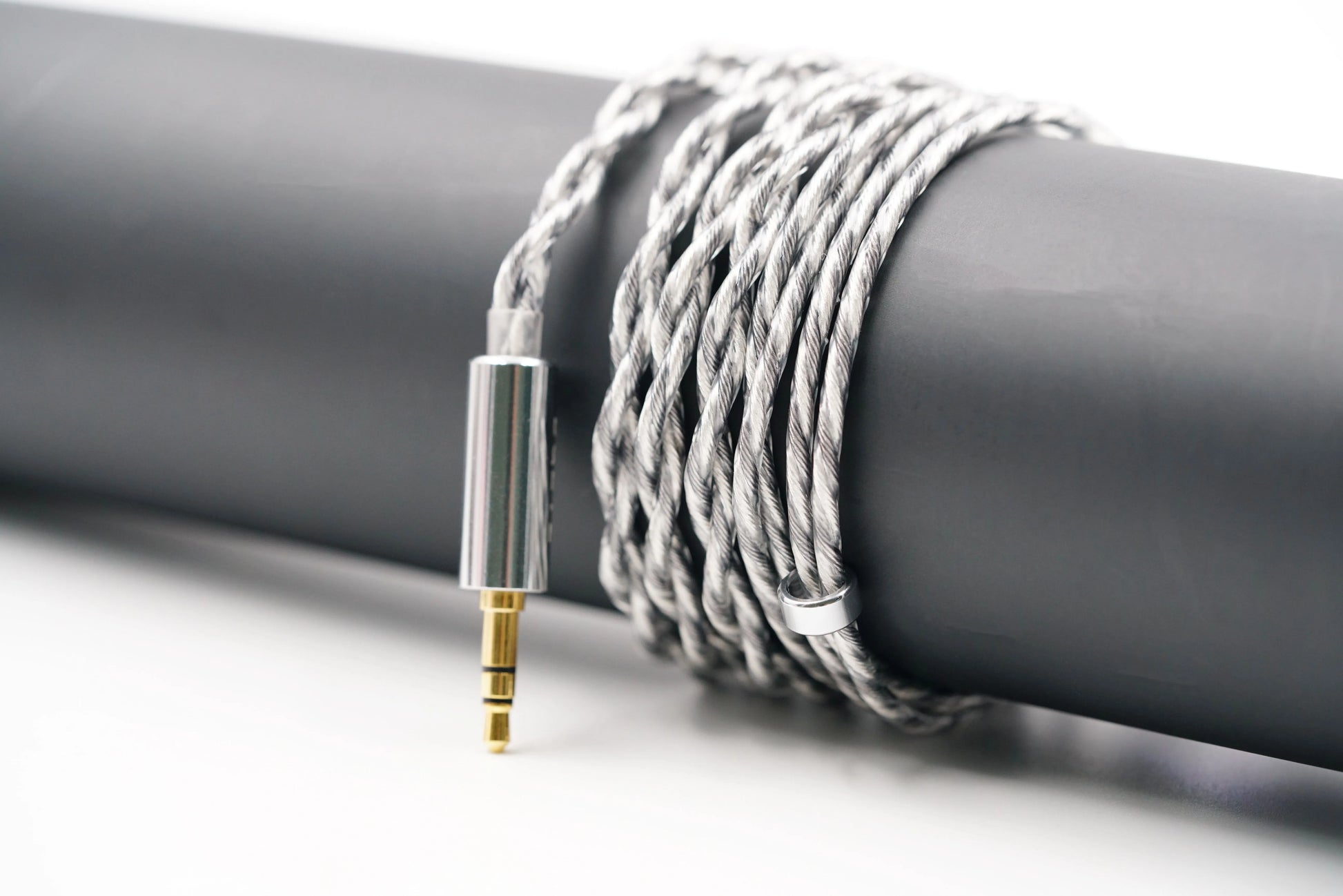 BQEYZ Wind Silver-Plated Single Crystal Copper IEM Upgrade Cable