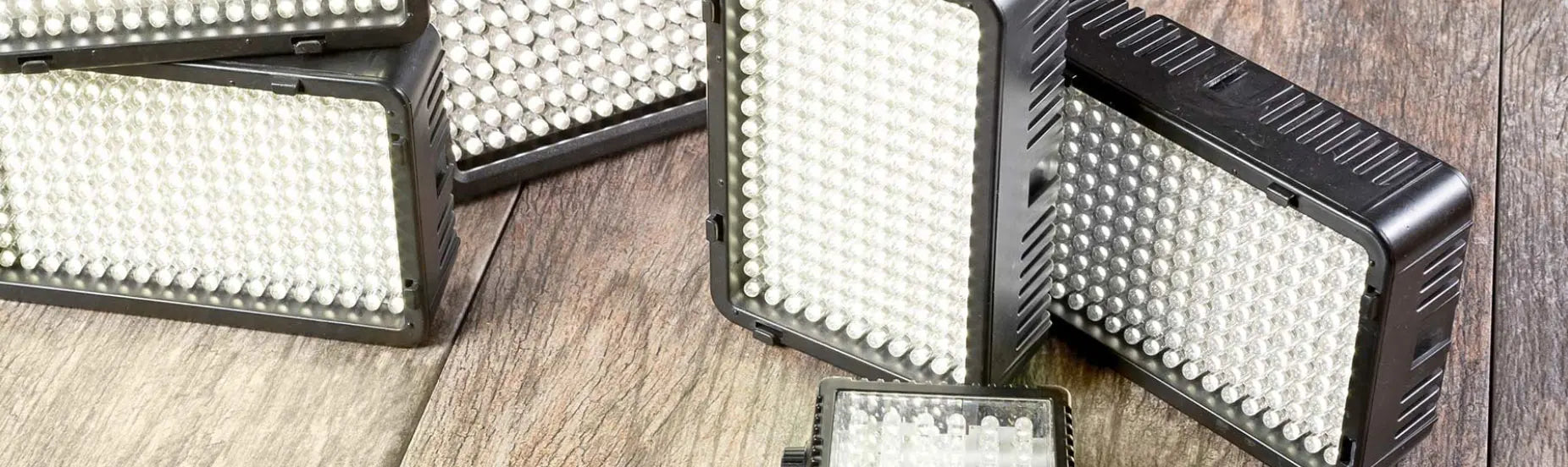 iFi iPower2 Low Noise DC Power Adapter - 5V 2.5A