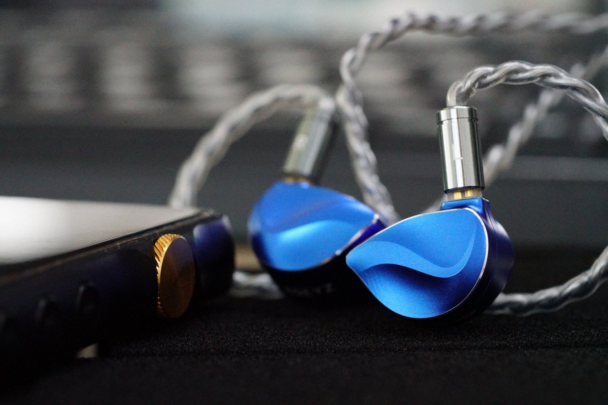 BQEYZ Winter Ultra in Ear Earphones 1DD+1BC HiFi Dynamic Driver