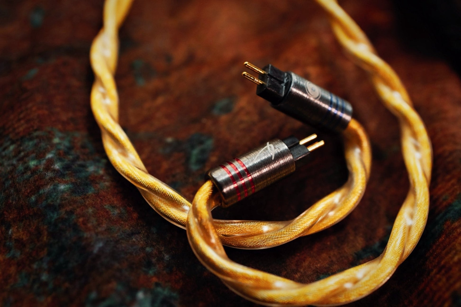 XONE 2025 Sun God SOL Flagship 7N single-crystal copper gold-plated Headphone Cable