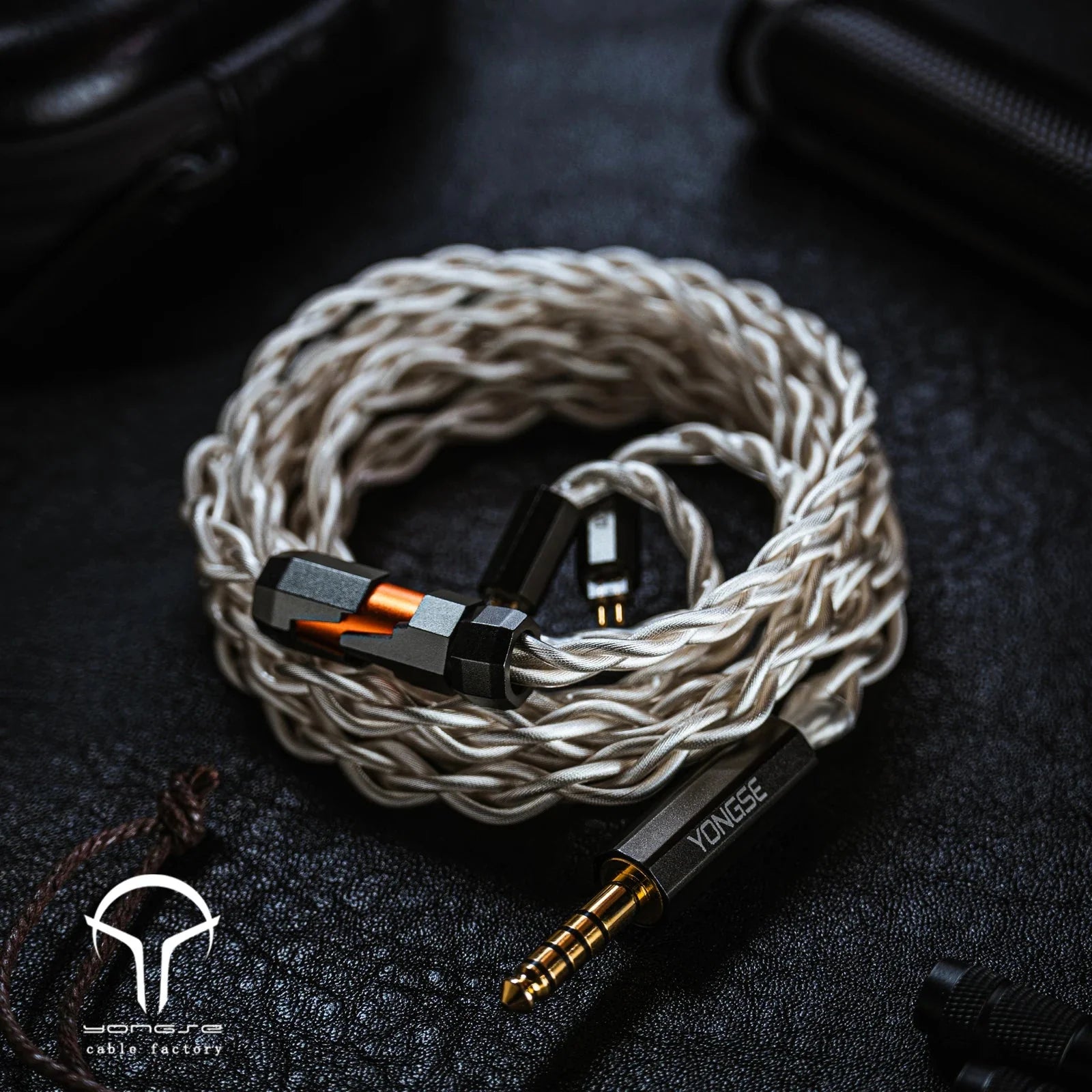 YONGSE Chivalry Mini High Purity Single Crystal Silver-plated Copper Earphone Cable