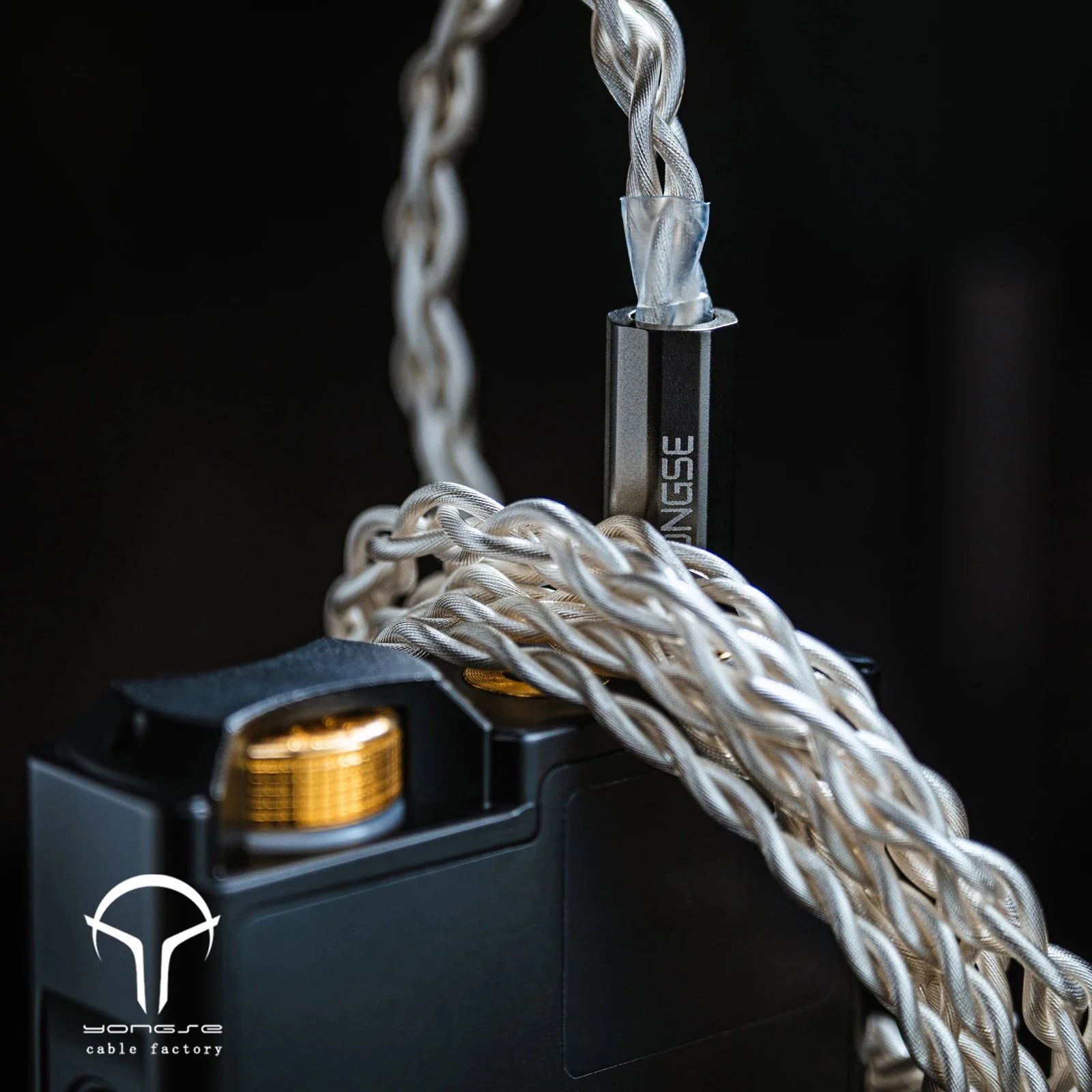 YONGSE Chivalry Mini High Purity Single Crystal Silver-plated Copper Earphone Cable